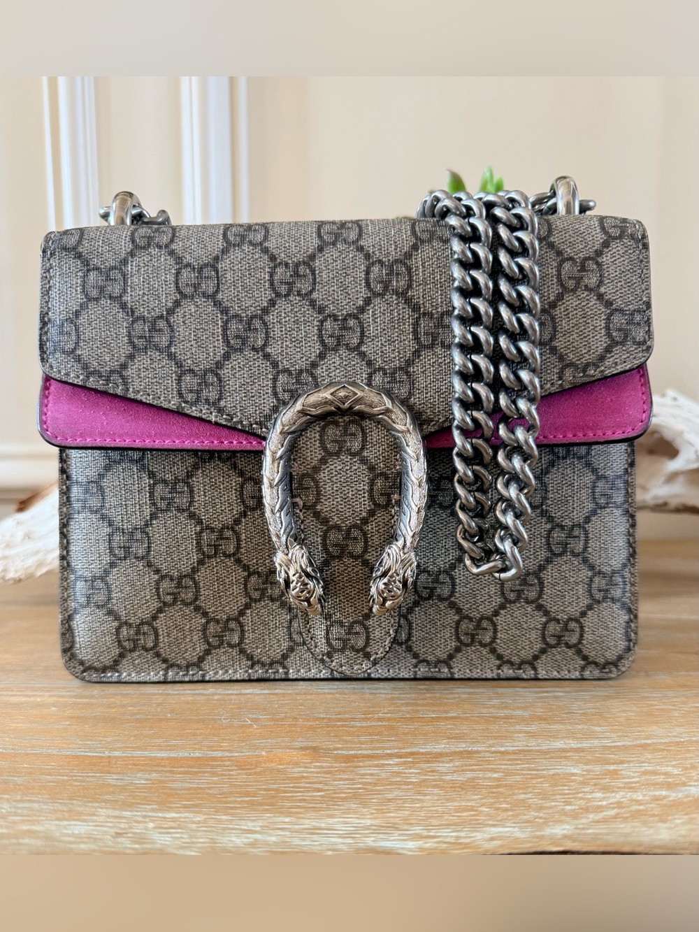 Gucci Small Dionysus GG Supreme Pink Suede Shoulder Crossbody Bag